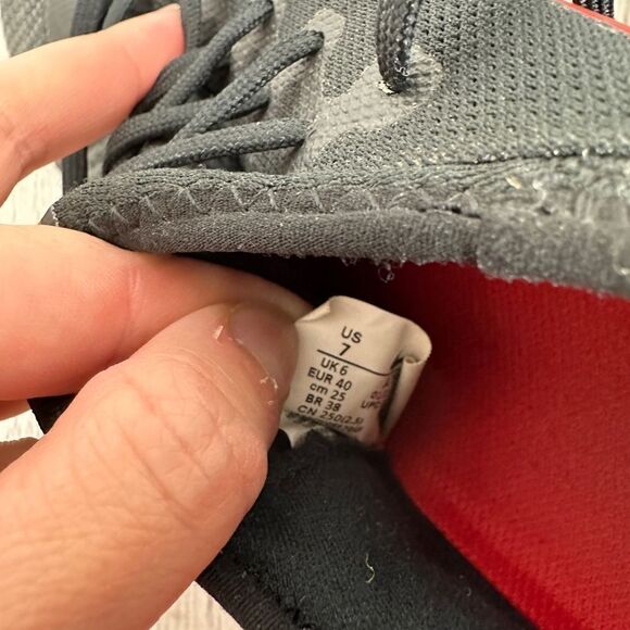 Nike Mercurial Vapor 13 Pro IC Soccer Shoes Black/Gray/Red Men’s 7 - Picture 7 of 7